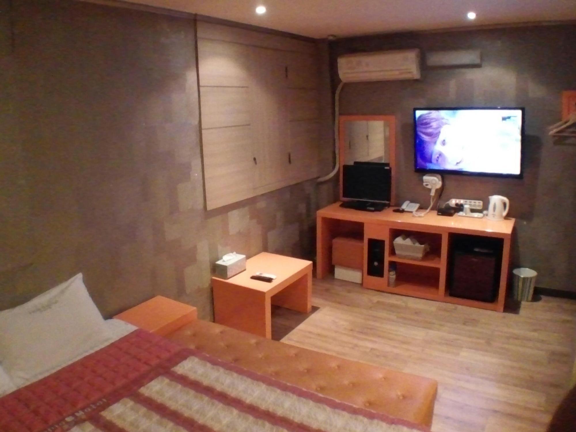 Apple House Motel Gyeongju Ngoại thất bức ảnh